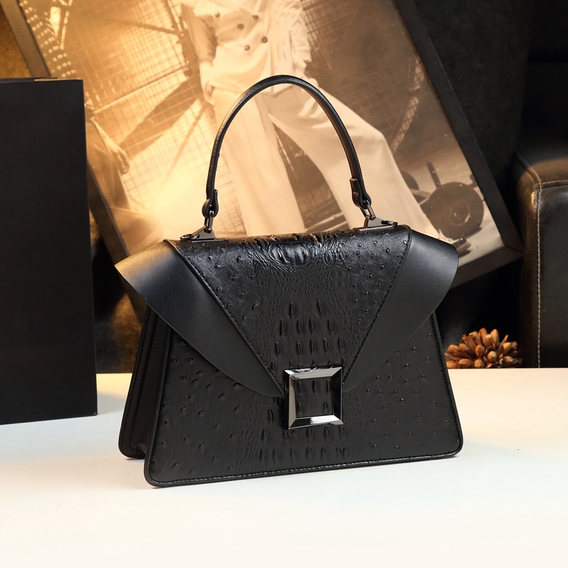 Luxuriöse Designer-Wickeltasch – Luxury Bags Must Have Bewertung und Preis