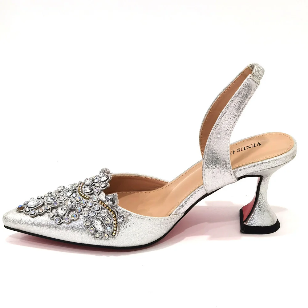 2024 Gold neue Schuhe für Frau – Luxury Bags And Shoes Bewertung und Preis