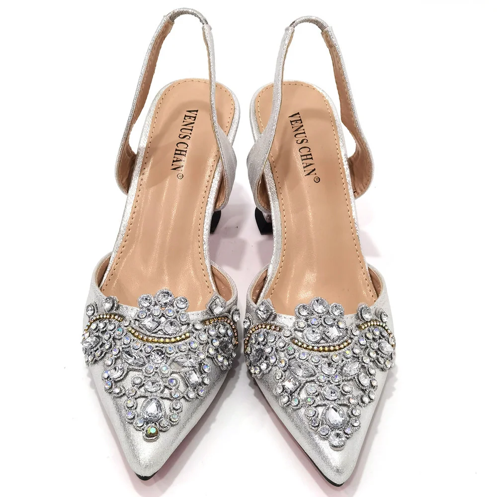2024 Gold neue Schuhe für Frau – Luxury Bags And Shoes Bewertung und Preis
