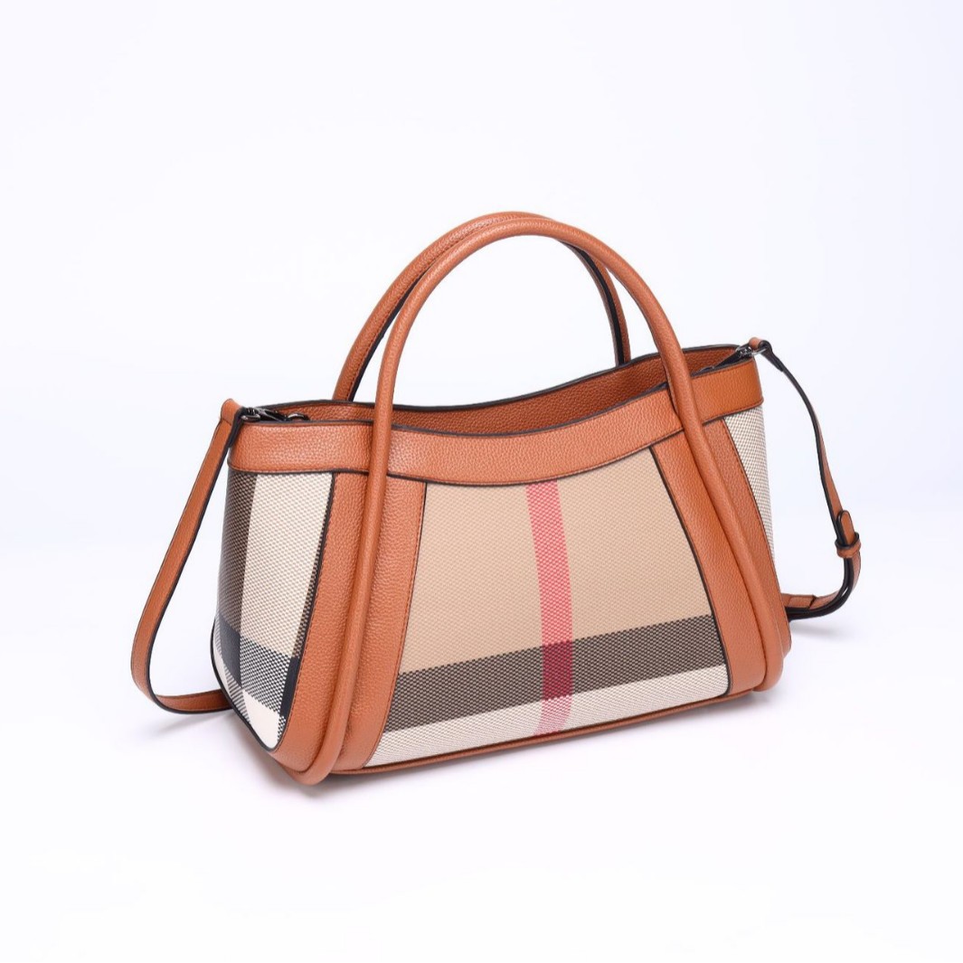 Luxuriöse Designer-Wickeltasch – Luxury Bags Must Have Bewertung und Preis