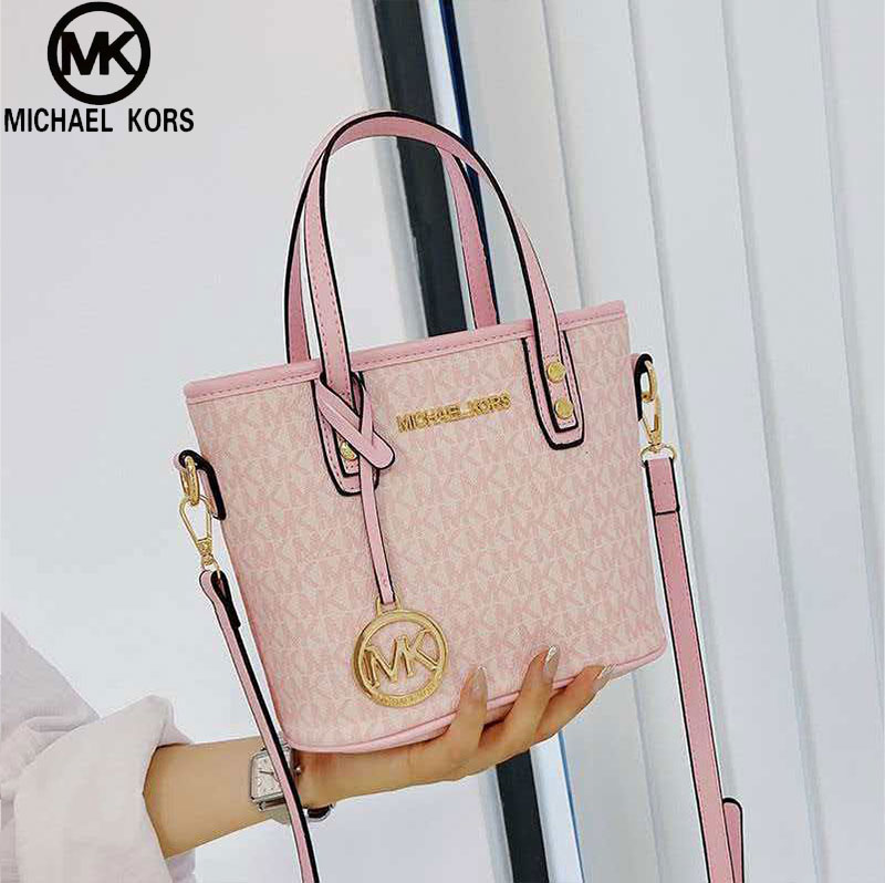 Michael Kors Ole Jet Set 2026  – Luxury Bags Michael Kors Bewertung und Preis