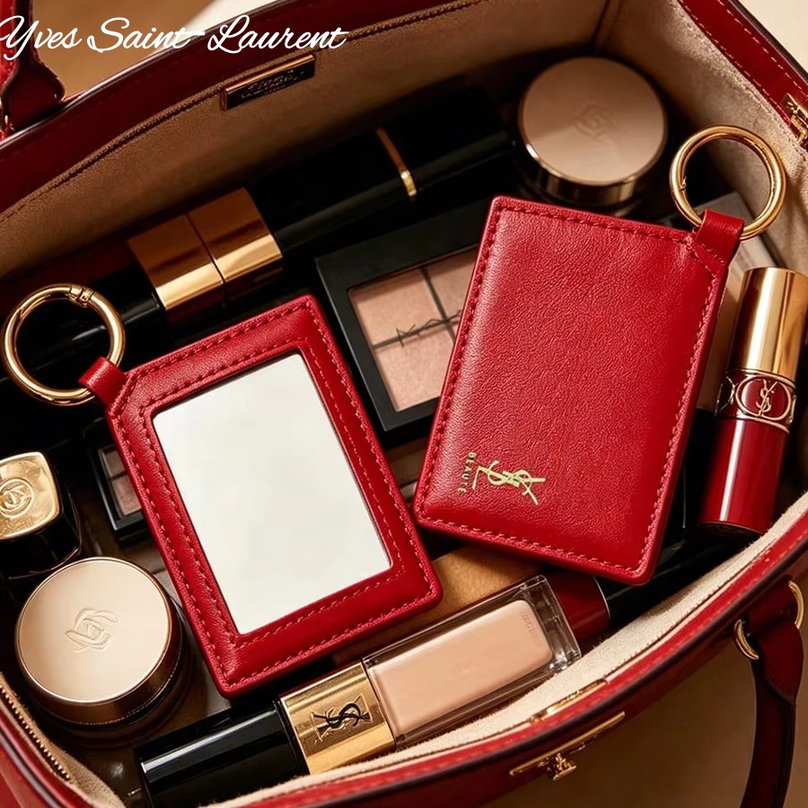 YSL Roter Leder-Quadrat-Mini-T – Luxury Bags Mini Bewertung und Preis