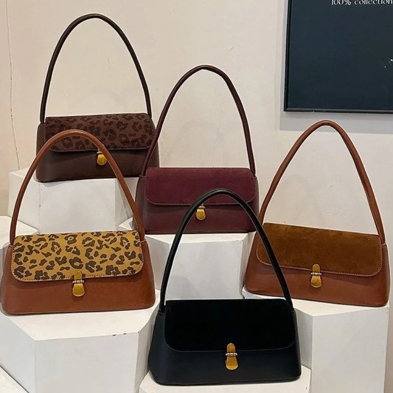 Elegante Pariser Designer-Wick – Luxury Bags Must Have Bewertung und Preis