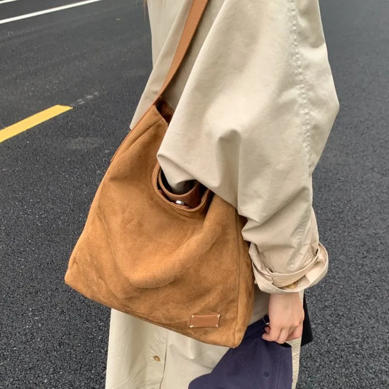 Luxuriöse Must-Have Designer-U – Luxury Bags Must Have Bewertung und Preis