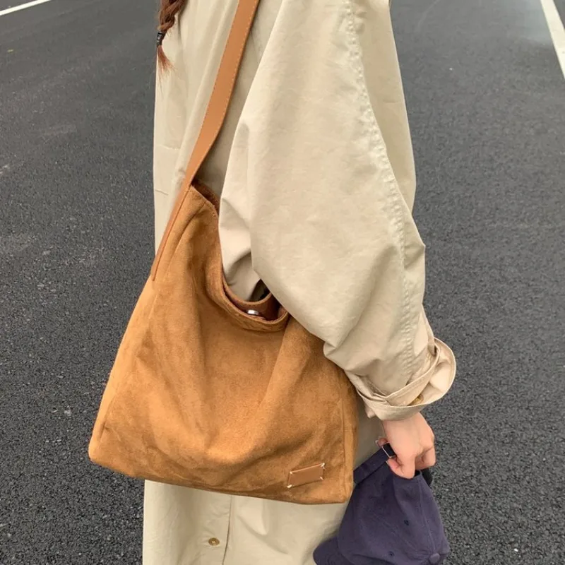 Luxuriöse Must-Have Designer-U – Luxury Bags Must Have Bewertung und Preis